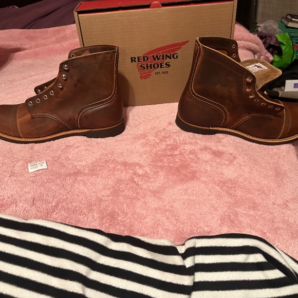 New in box red wing iron Rangers. 8085copper rough and tough - Picture 4 of 12